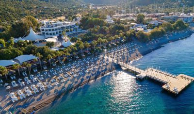 Imagine pentru Hotel Latanya Park Resort 4* valabile pentru Litoral 2025