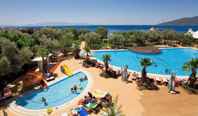 Imagine pentru Hotel Latanya Park Resort 4* valabile pentru Litoral 2025