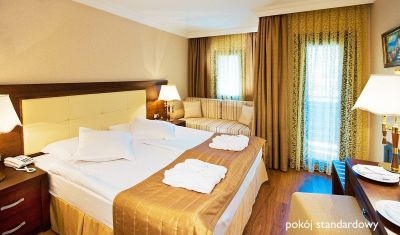 Imagine pentru Hotel Latanya Park Resort 4* valabile pentru Litoral 2025