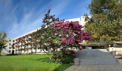 Imagine pentru Hotel Lebed 4*  valabile pentru Litoral 2025
