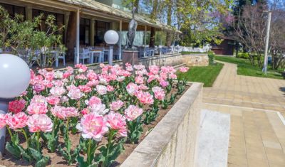 Imagine pentru Hotel Lebed 4*  valabile pentru Litoral 2025
