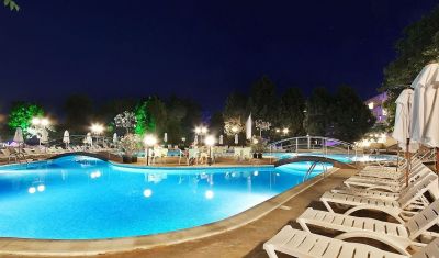 Imagine pentru Hotel Lebed 4*  valabile pentru Litoral 2025