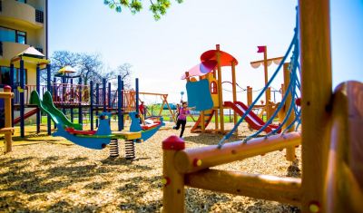 Imagine pentru Hotel Lebed 4*  valabile pentru Litoral 2025