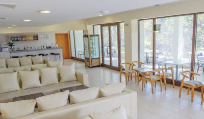 Imagine pentru Hotel Lebed 4*  valabile pentru Litoral 2025