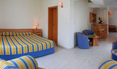 Imagine pentru Hotel Lebed 4*  valabile pentru Litoral 2025