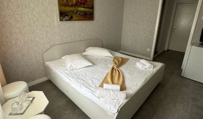 Imagine pentru Hotel Legacy 2* valabile pentru Litoral 2025