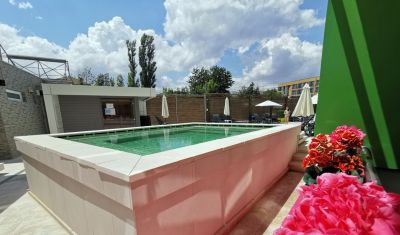 Imagine pentru Hotel Legacy 2* valabile pentru Litoral 2025