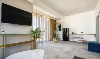 Imagine pentru Hotel Lemon Cliff Luxury Beach 3* valabile pentru Litoral 2025