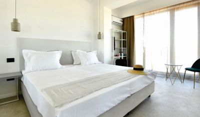 Imagine pentru Hotel Lemon Cliff Luxury Beach 3* valabile pentru Litoral 2025
