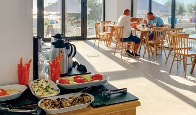 Imagine pentru Hotel Lemon Cliff Luxury Beach 3* valabile pentru Litoral 2025