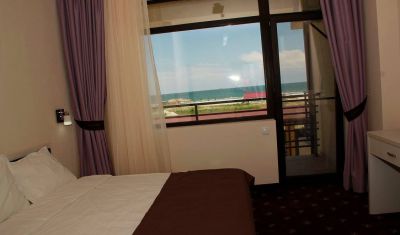 Imagine pentru Hotel Leon Beach Resort 3* valabile pentru Litoral 2025