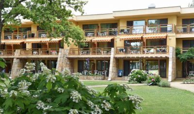 Imagine pentru Hotel Les Magnolias 3* valabile pentru Litoral 2025