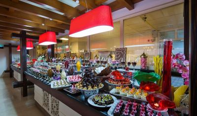 Imagine pentru Hotel Liberty Lara 5* valabile pentru Litoral 2025