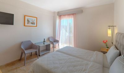 Imagine pentru Hotel Livadi Nafsika 3*(Adults Only) valabile pentru Litoral 2025