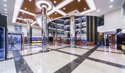 Imagine pentru Hotel Lonicera Resort & Spa 5* valabile pentru Litoral 2025