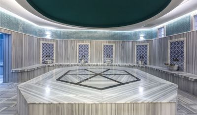 Imagine pentru Hotel Lonicera Resort & Spa 5* valabile pentru Litoral 2025