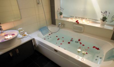 Imagine pentru Hotel Lordos Beach 4* valabile pentru Litoral 2025