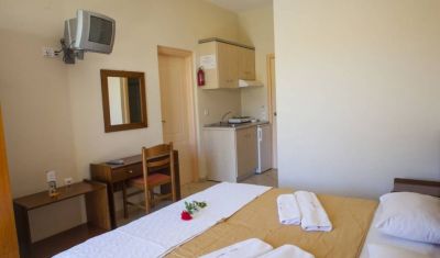 Imagine pentru Hotel Loukas Apartments 2* valabile pentru Litoral 2025