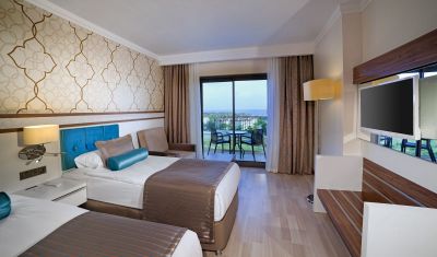 Imagine pentru Hotel Luna Blanca Resort & Spa 5* valabile pentru Litoral 2025