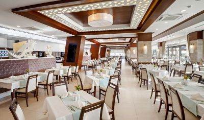 Imagine pentru Hotel Luna Blanca Resort & Spa 5* valabile pentru Litoral 2025