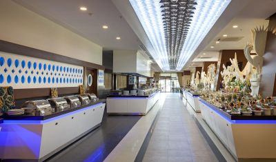 Imagine pentru Hotel Luna Blanca Resort & Spa 5* valabile pentru Litoral 2025