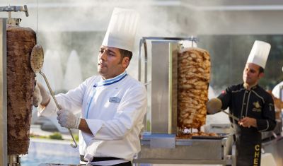 Imagine pentru Hotel Luna Blanca Resort & Spa 5* valabile pentru Litoral 2025