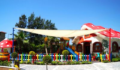Imagine pentru Hotel Luna Blanca Resort & Spa 5* valabile pentru Litoral 2025