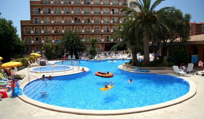 Imagine pentru Hotel Luna Club 4* valabile pentru Litoral 2025