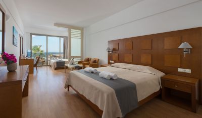 Imagine pentru Hotel Lutania Beach 4* valabile pentru Litoral 2025