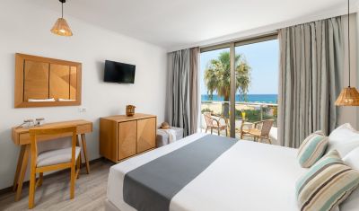 Imagine pentru Hotel Lutania Beach 4* valabile pentru Litoral 2025