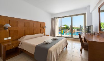 Imagine pentru Hotel Lutania Beach 4* valabile pentru Litoral 2025