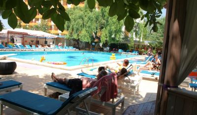 Imagine pentru Hotel Majestic Mamaia 3* valabile pentru Litoral 2025