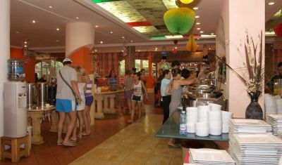 Imagine pentru Hotel Majestic Mamaia 3* valabile pentru Litoral 2025