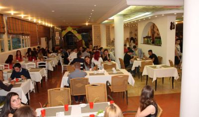 Imagine pentru Hotel Majestic Mamaia 3* valabile pentru Litoral 2025
