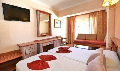 Imagine pentru Hotel Manaus 3* valabile pentru Litoral 2025