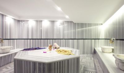 Imagine pentru Hotel Marti La Perla 4*(Adults Only) valabile pentru Litoral 2025