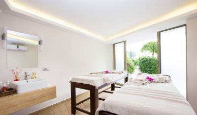 Imagine pentru Hotel Marti La Perla 4*(Adults Only) valabile pentru Litoral 2025