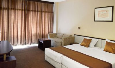 Imagine pentru Hotel Marvel 4* valabile pentru Litoral 2025
