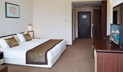 Imagine pentru Hotel Marvel 4* valabile pentru Litoral 2025