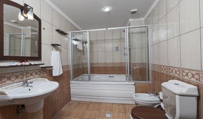 Imagine pentru Hotel Matiate 4* valabile pentru Litoral 2025
