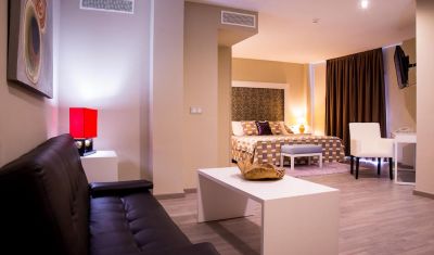 Imagine pentru Hotel Melina 3* valabile pentru Litoral 2025