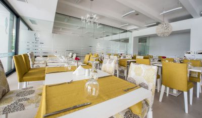 Imagine pentru Hotel Melodia 4*  valabile pentru Litoral 2025