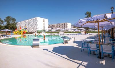 Imagine pentru Hotel Mera Holiday Resort 3* valabile pentru Litoral 2025