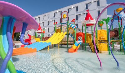 Imagine pentru Hotel Mera Holiday Resort 3* valabile pentru Litoral 2025