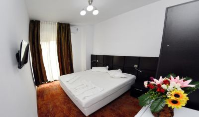 Imagine pentru Hotel Mercur 3* valabile pentru Litoral 2025