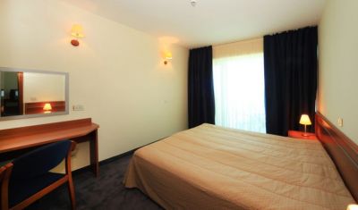 Imagine pentru Hotel Mirage 4* valabile pentru Litoral 2025