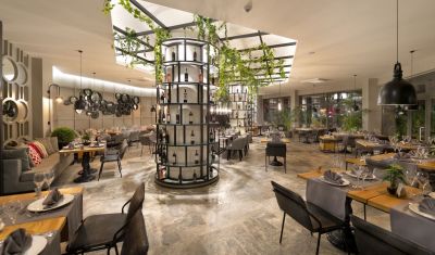 Imagine pentru Hotel Miramare Beach 5*  valabile pentru Litoral 2025