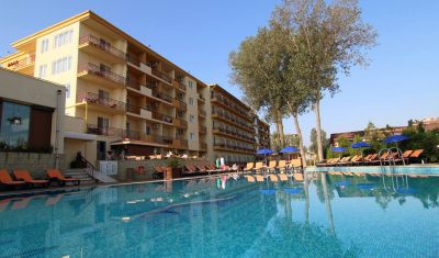 Imagine pentru Hotel Modern 4*  valabile pentru Litoral 2025