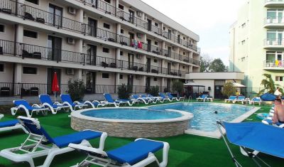Imagine pentru Hotel Mondial 4* valabile pentru Litoral 2025