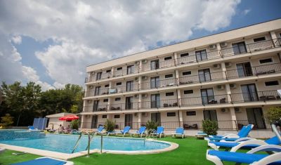 Imagine pentru Hotel Mondial 4* valabile pentru Litoral 2025